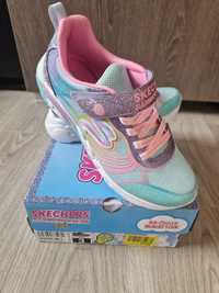 Skechers fete 35