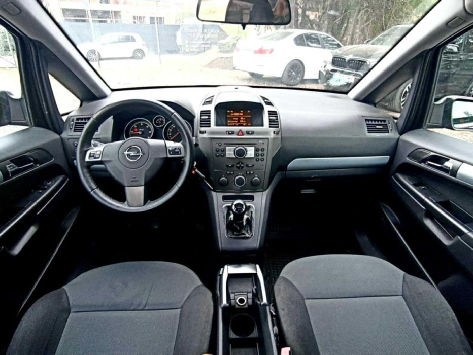Vand Opel zafira 1.9 tdi