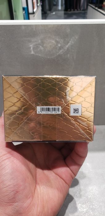 VERSACE Crystal Noir pour femme  parfum