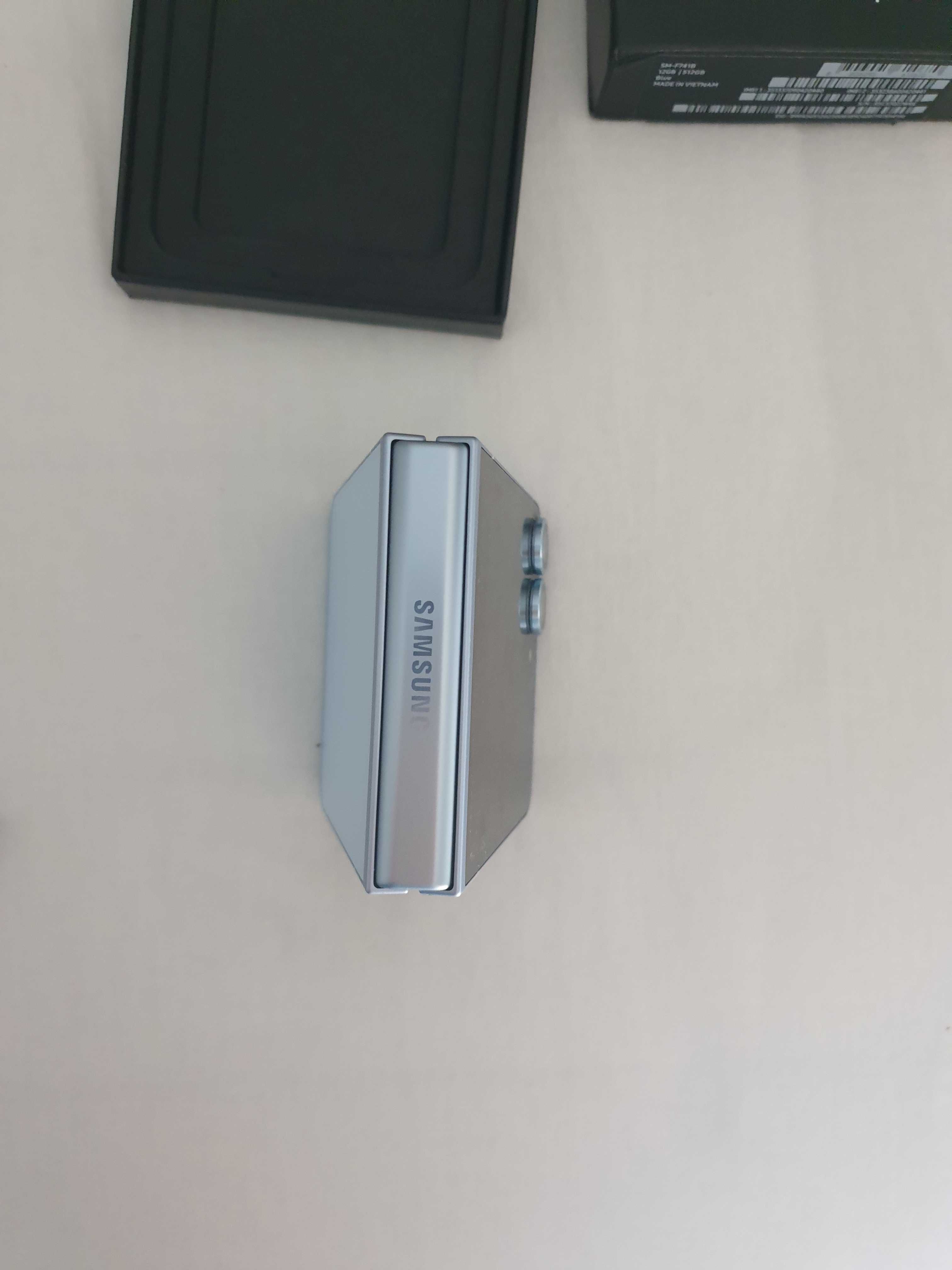 Samsung z flip 6 с гаранция