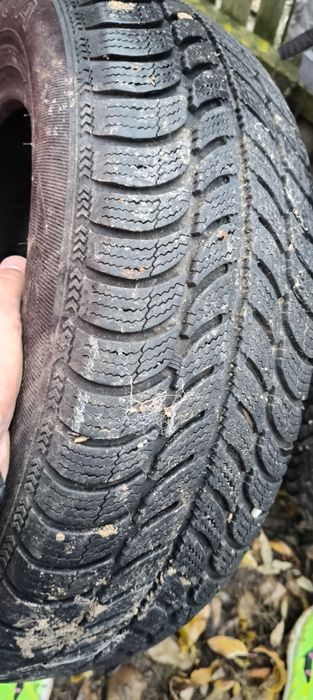 Jante de tabla R15" si anvelope Iarna