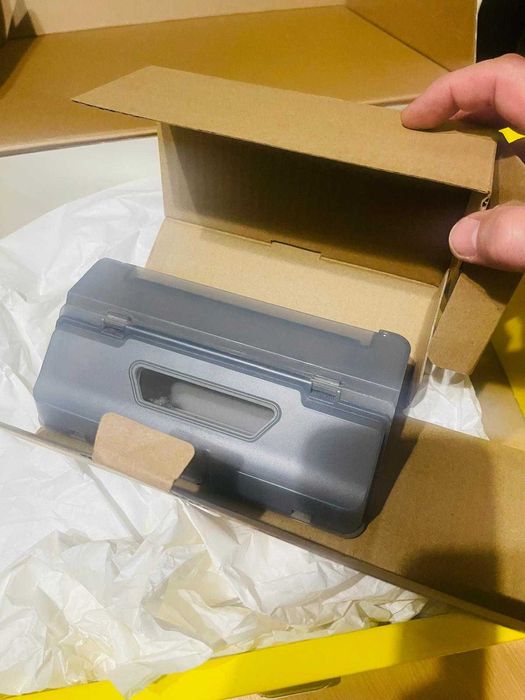 Robot aspirator Kärcher RCV 3 cu funcție de mop, laser LiDAR - defect