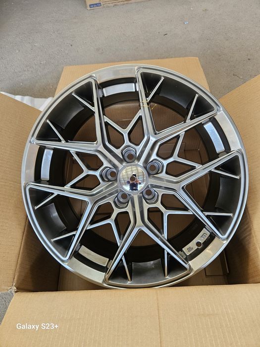 Нлвые диски на R17 5*100