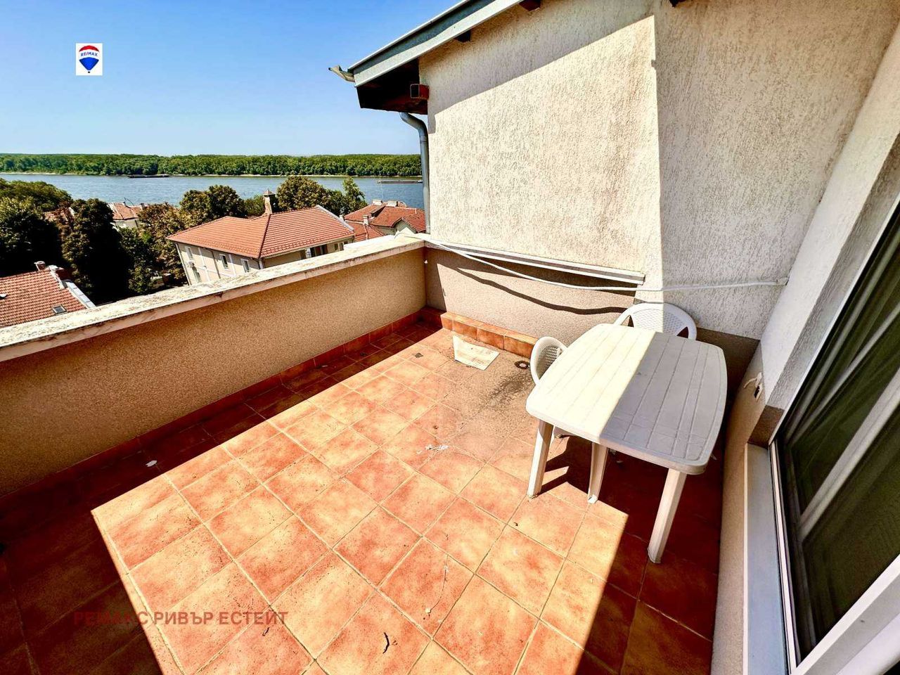 Продава се Мезонет в Русе, Център - 156 кв.м за 1186 €/кв.м - Снимка #2