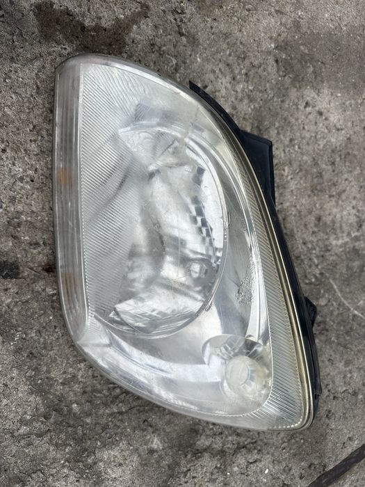 Ляв фар Киа Спортидж / Kia Sportage
