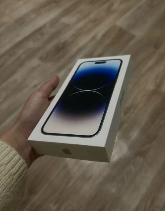 Продам Айфон 14 pro max