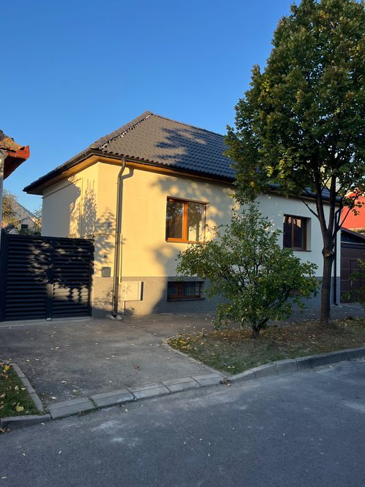 Casa de inchiriat in zona centrala,direct de la proprietar