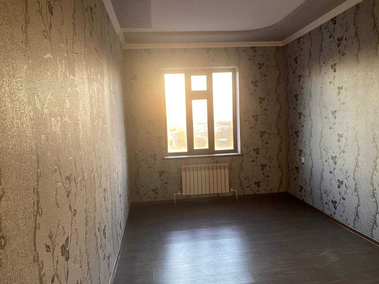 Guliston shahrida O`zbekiston shox ko`chasi 20-uy 20-xonadon sotiladi.