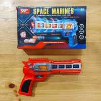 Детский Игрушечный пластиковый пистолет Space Marines. Лазер + музыка.