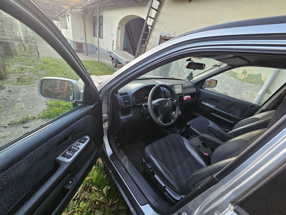 Vând Honda CR-V 4x4