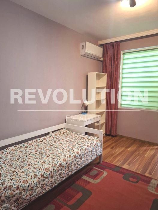 Дава се под наем Тристаен апартамент в Варна, ЖП Гара - 80 кв.м за 550 € - Снимка #5