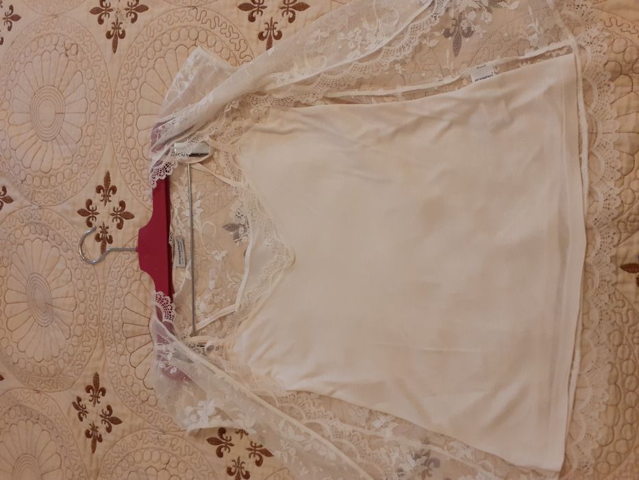 Bluza Atmosphere noua marime 40-42 alb-crem