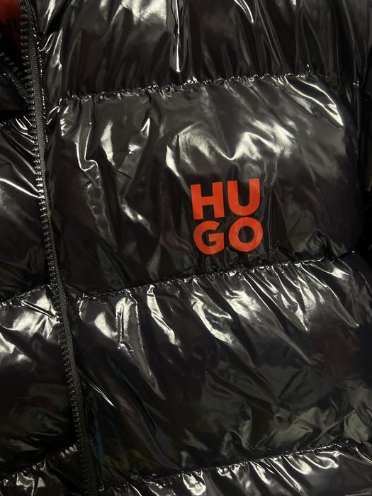 Geaca Hugo Boss,noua cu eticheta