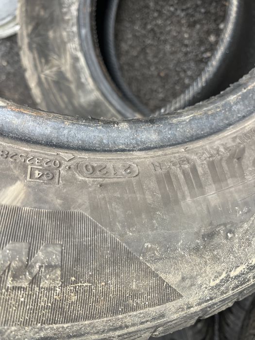 Гуми 175 65 15 Ultra grip 2021