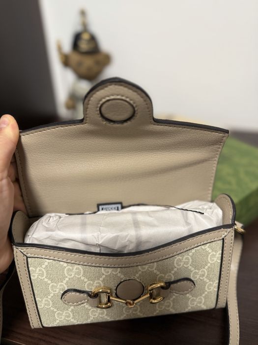 Geanta deosebita noua