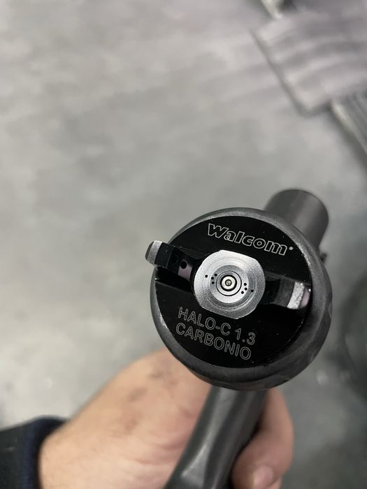 Walcom carbonio Halo clear 1.3mm бояджийски пистолет