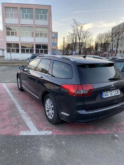 Vand  Citroen C5 2013  pret 5350Euro