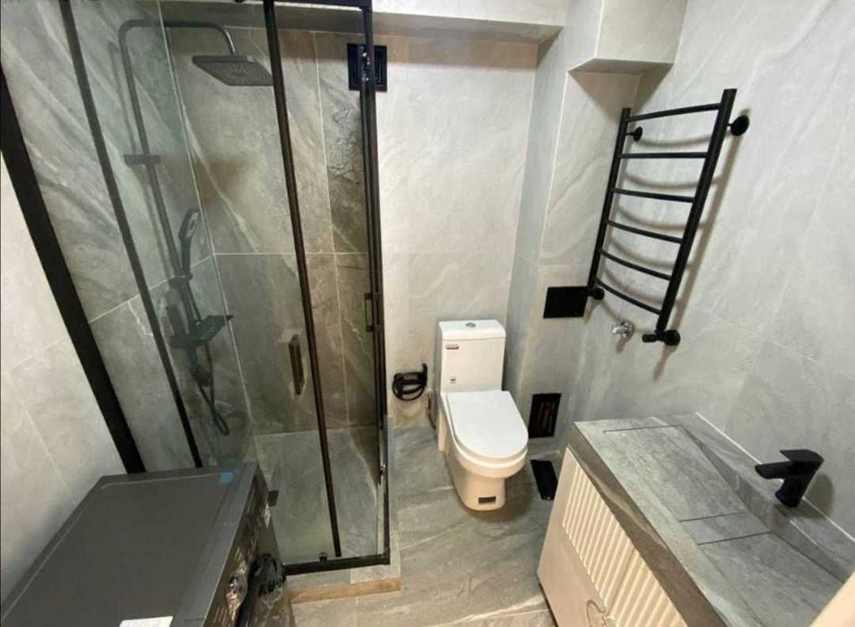 Продаётся Минор Ц5, 3/4/4 кирпичный дом, ор-р Метро минор