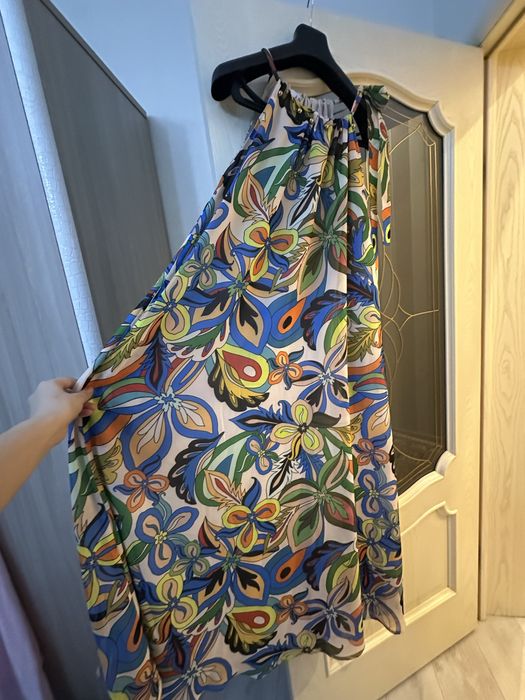 Платье женское б/у 1/2 рет киілген