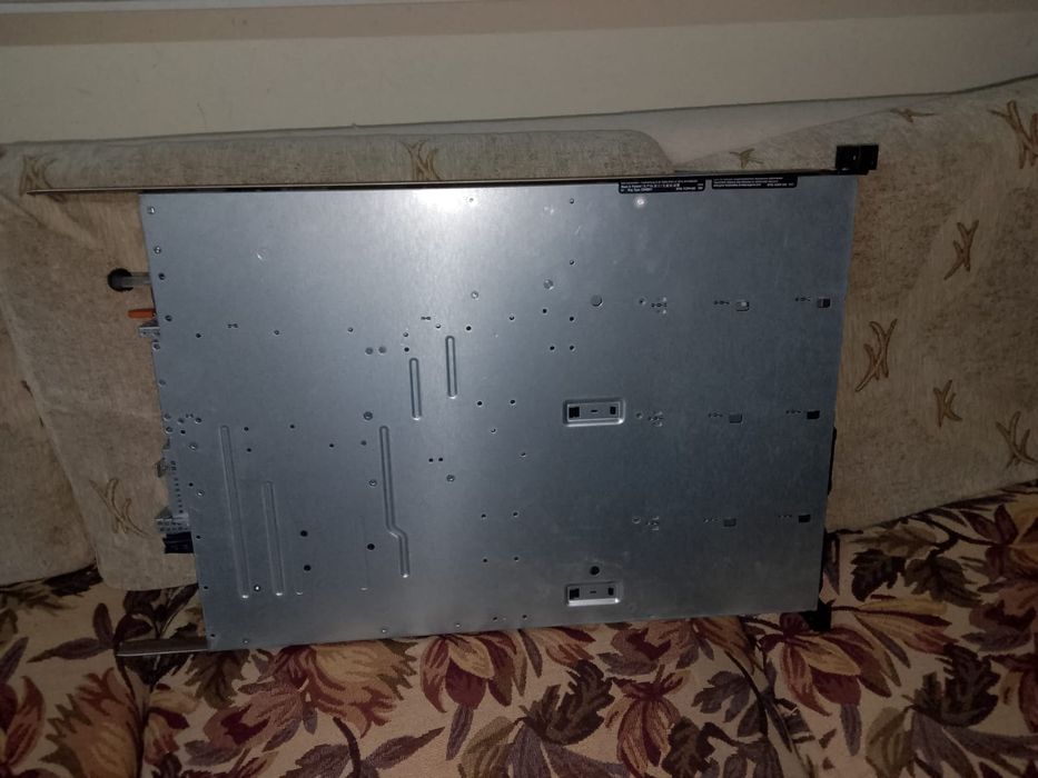 Продам сервер, б/у