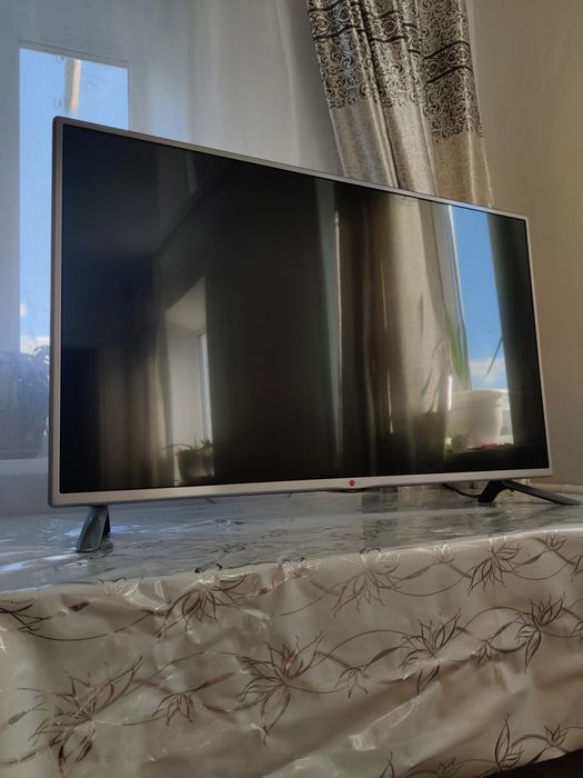 Продам Телевизор Lg(smart)42дюйма