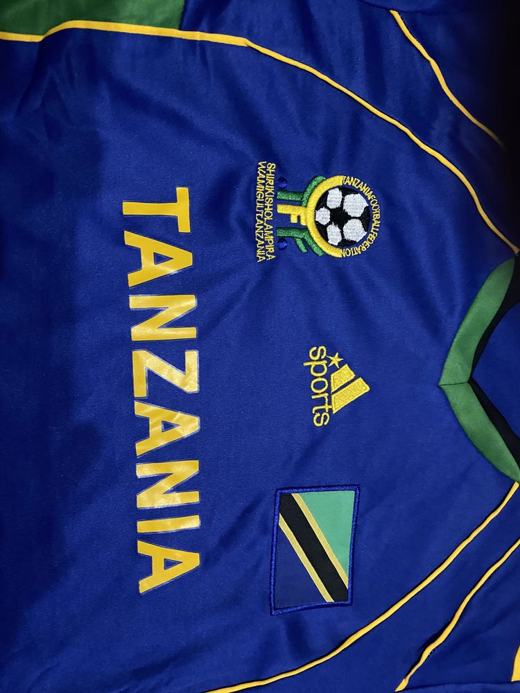 Колекционерски футболни фланелки -Колумбия,Танзания