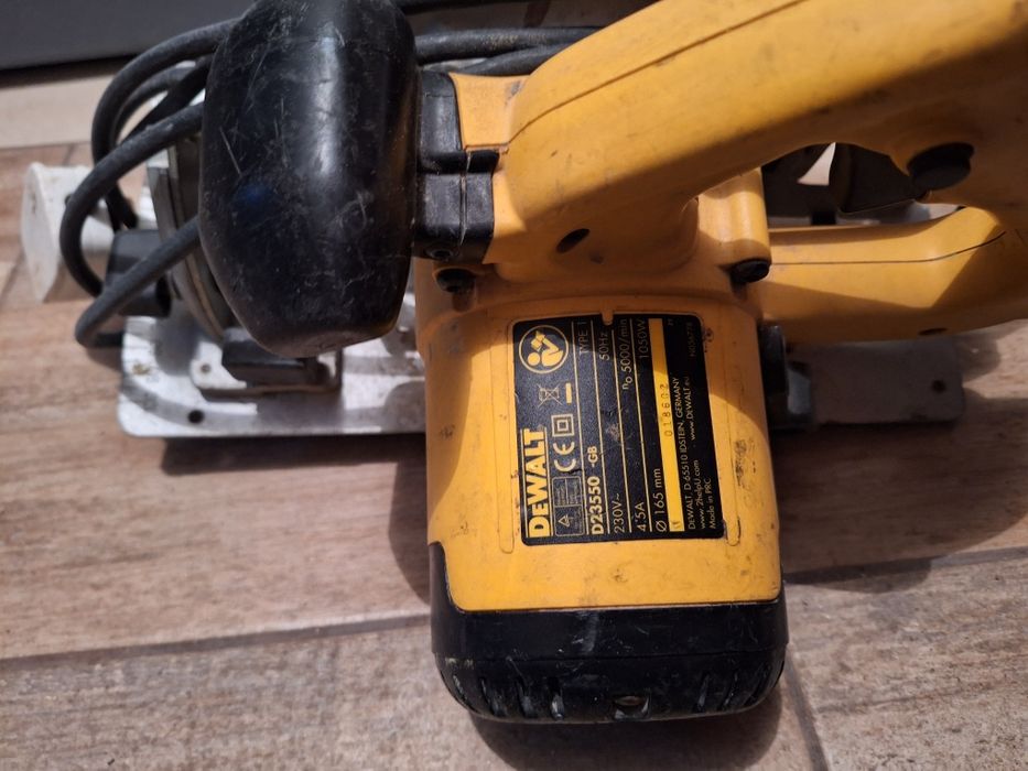 Vând scule profesionale