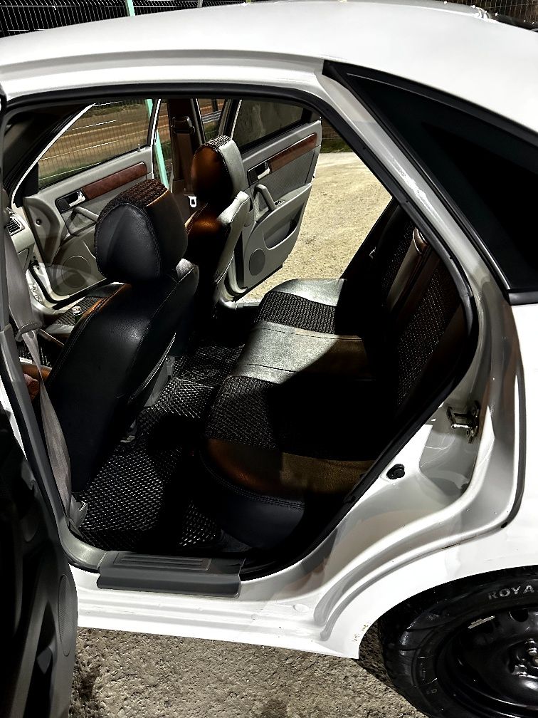 Lacetti 1.6 aftomat oq kraska tozza