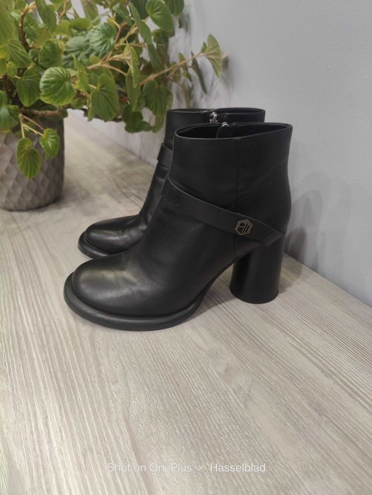 Ботильоны кожаные черные