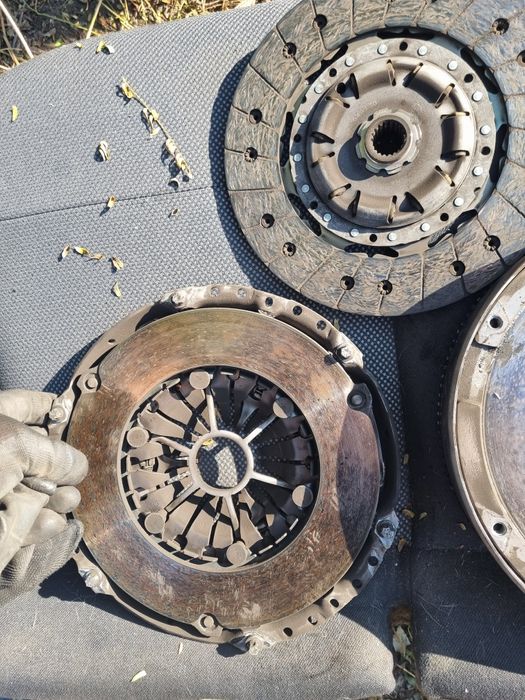 Перфектен съединител комплект за Опел Астра Н 2009 г 1.7 цдти 110 кс