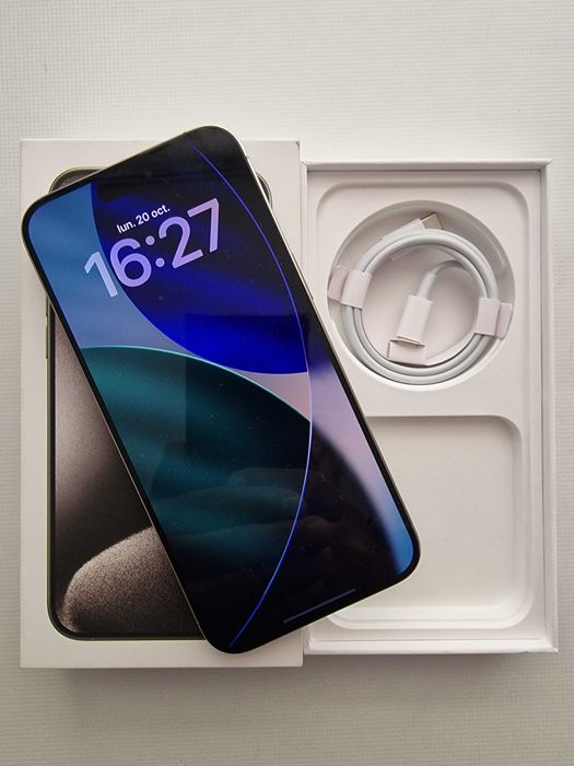iPhone 15 Pro Max , 256 Gb , 89% sanatate baterie , IMPECABIL !