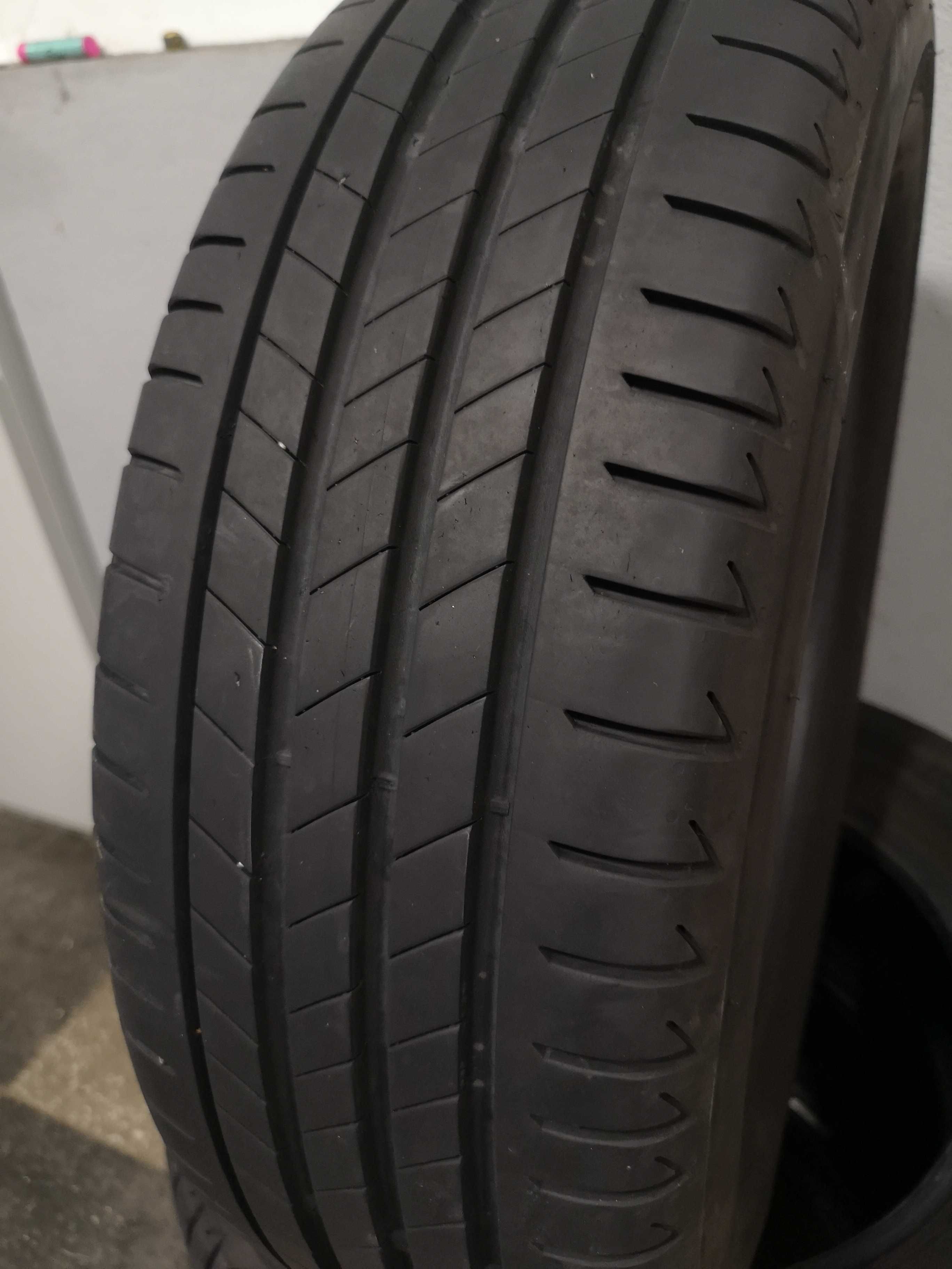 4бр 185/65/15 BRIDGESTONE 6,8мм грайфер дот:4720 безплатен монтаж