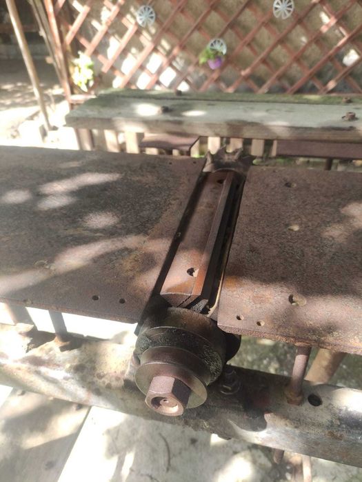 Abric de tâmplărie – funcțional, stare folosită