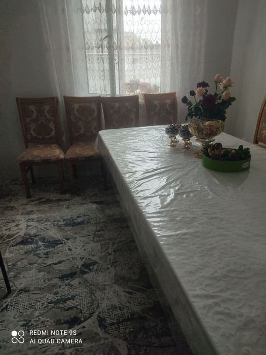 Срочно Стол стул сотилади холат яхши