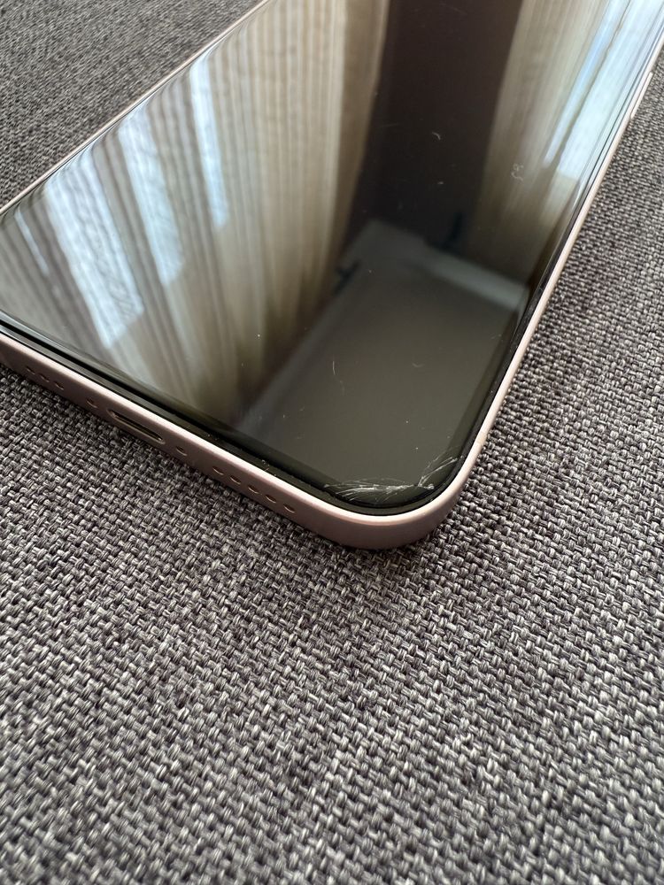 Iphone 13 rose pink 128 GB