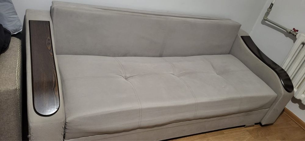 Продаем Диван б/у