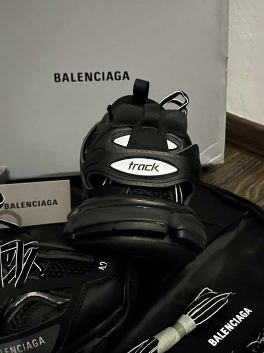 Balenciaga Track