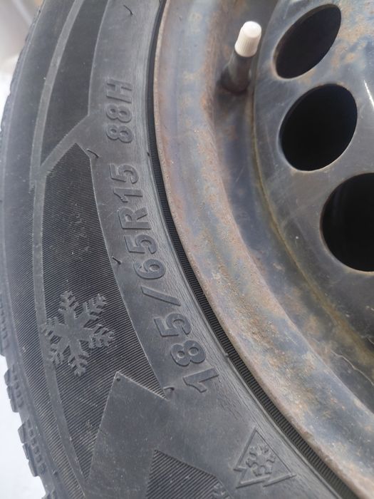 Jante 4x100 R15, cu anvelope Sailun de iarna 185 65 15