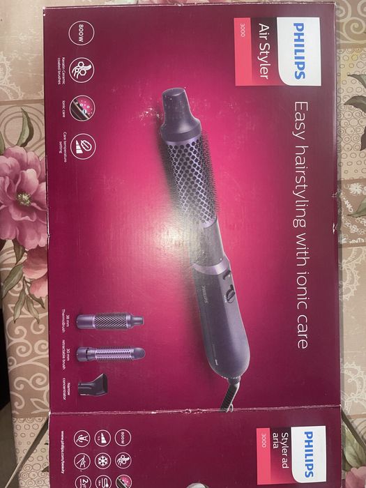Perie cu aer cald Philips Seria 3000 BHA305/00