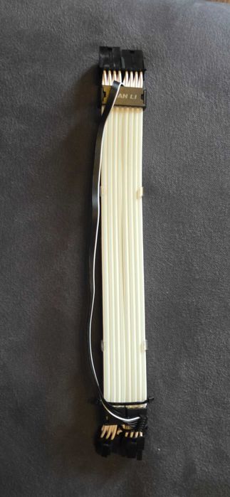 Cablu Lian Li Strimer Wireless CPU 2×8 pin