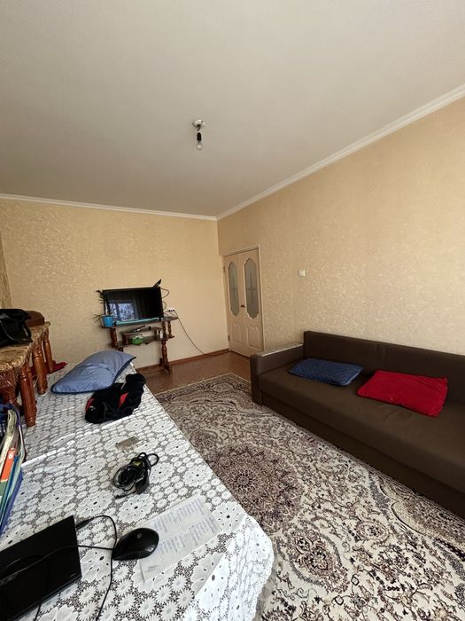 Аренда 10 мкр 1 дом 3 комн.