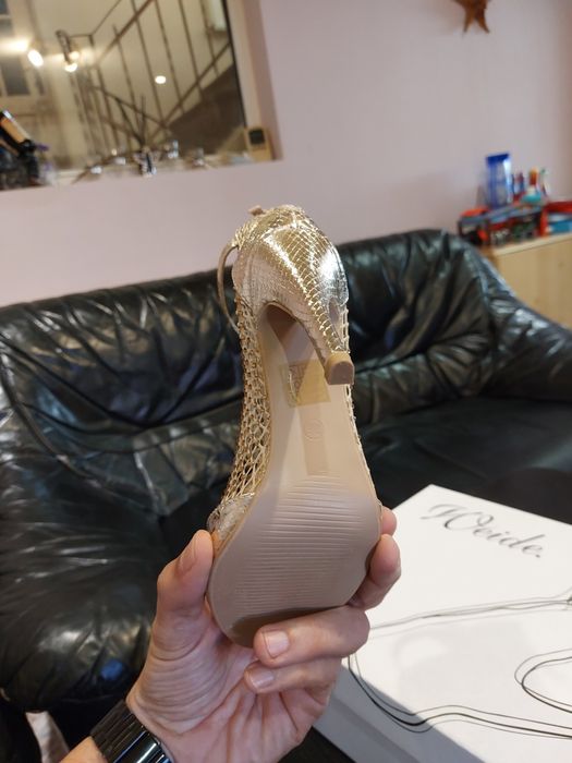 Дамски сандал на висок ток 36 номер