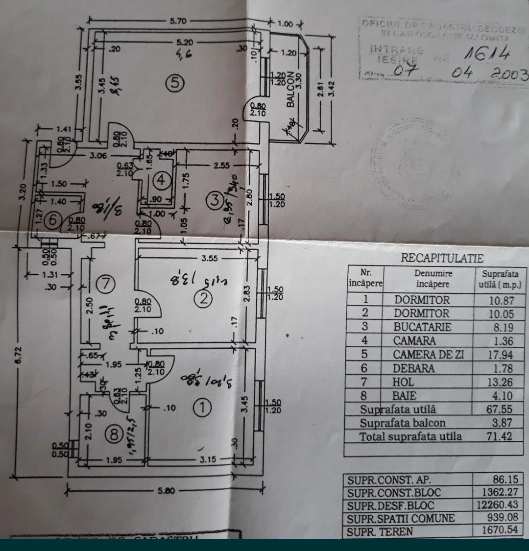Vând apartament cu 3 camere decomandat