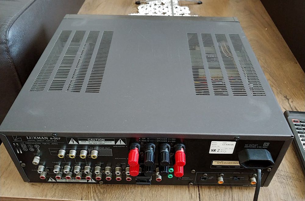 Luxman A-007 + T-007 + RA-007 amplificator DAC inclus, tuner, remote