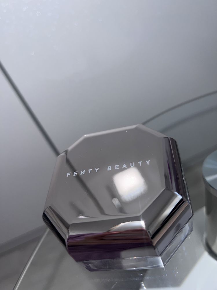 Fenty Beauty Pro Filt'r Instant Retouch Setting Powder