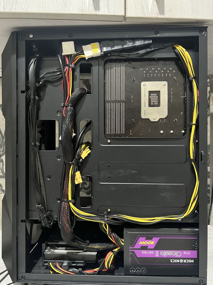 Компютер Core I7 // 1070 8Gb // 16Gb DDR4