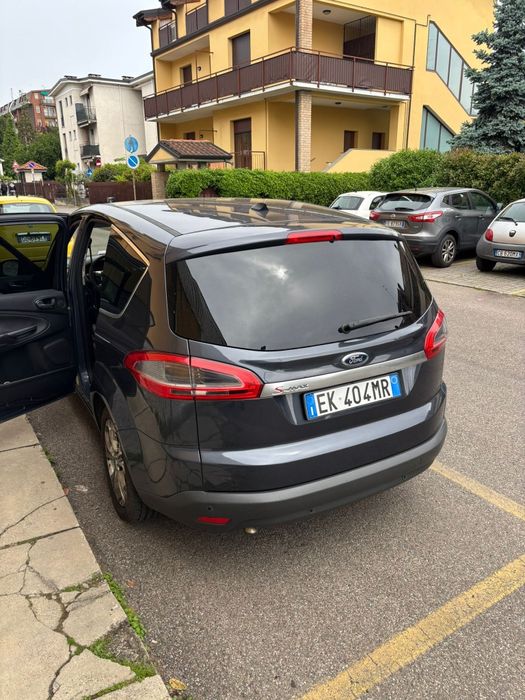 Vand Ford S Max 2012
