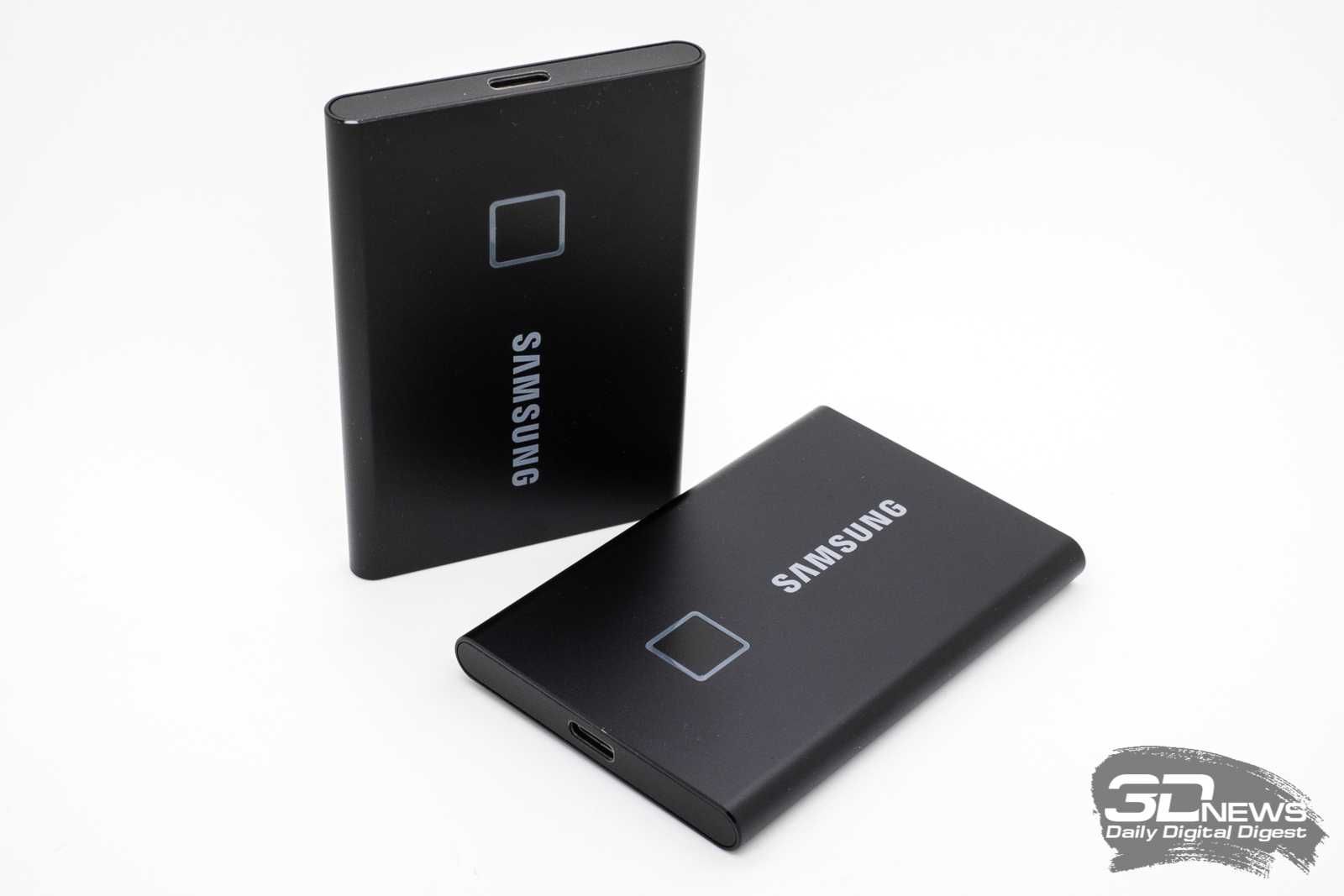 Ssd Samsung 1Tb с отпечатком пальца хард Samsung, маленький хард