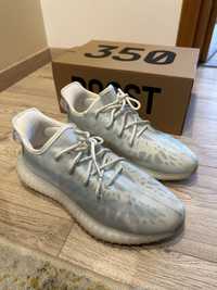 Yeezy 350  mono ice 44