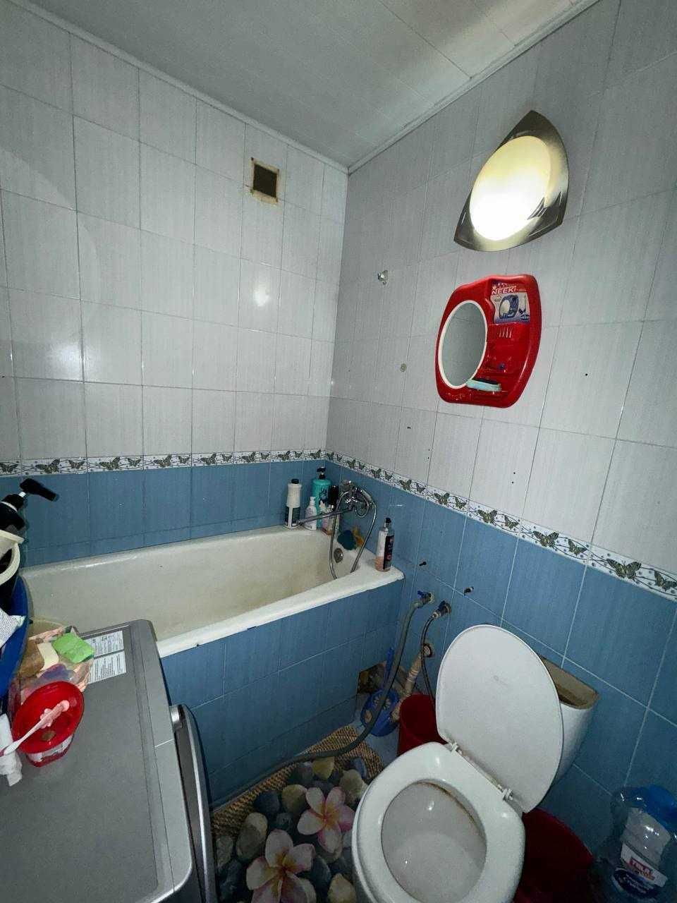 СРОЧНО !!! Продается квартира в Яшнабаде 1/3/4 ( 42 кв/м ) Асалобод 2